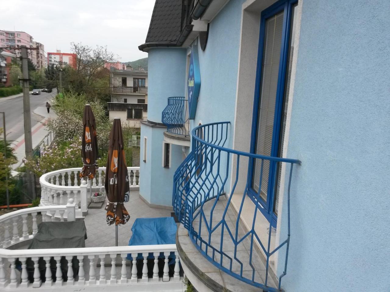 Pension Magnolia Trenčín Zewnętrze zdjęcie